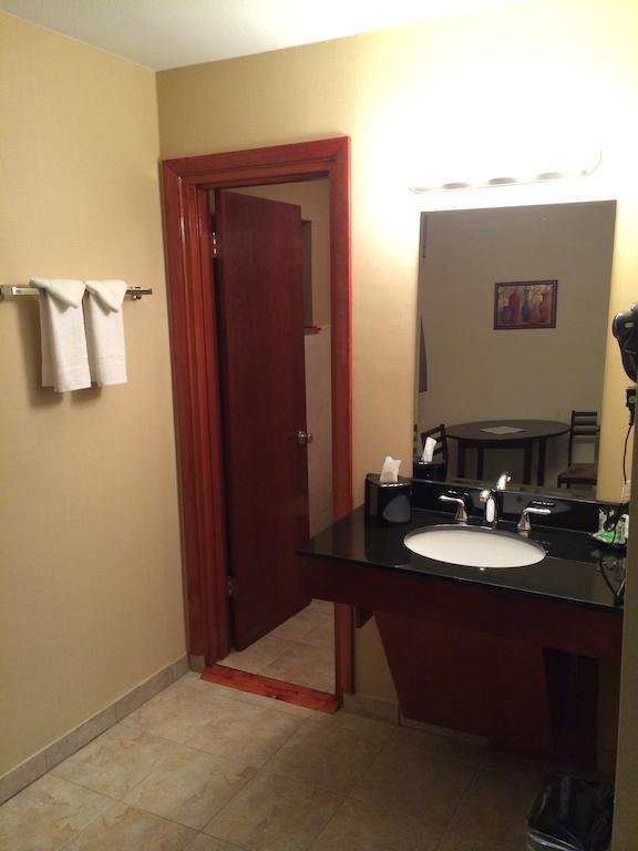 Pacer Inn & Suites Motel Delaware Chambre photo